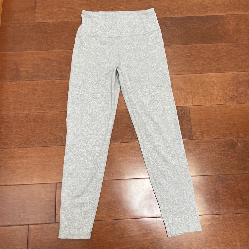 Kyoden- Mid Rise Gray Leggings Size Petite Small Athlesiure Workout Pants